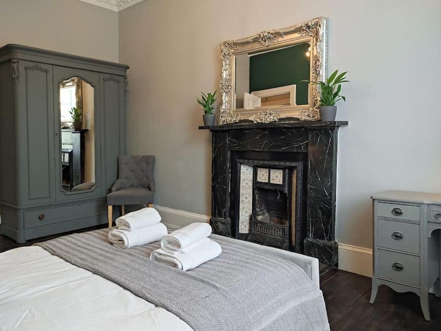 Beautiful Georgian New Town 2 Bed Apartment Edinburgh Exterior photo