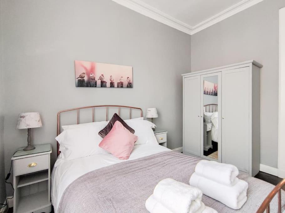 Beautiful Georgian New Town 2 Bed Apartment Edinburgh Exterior photo